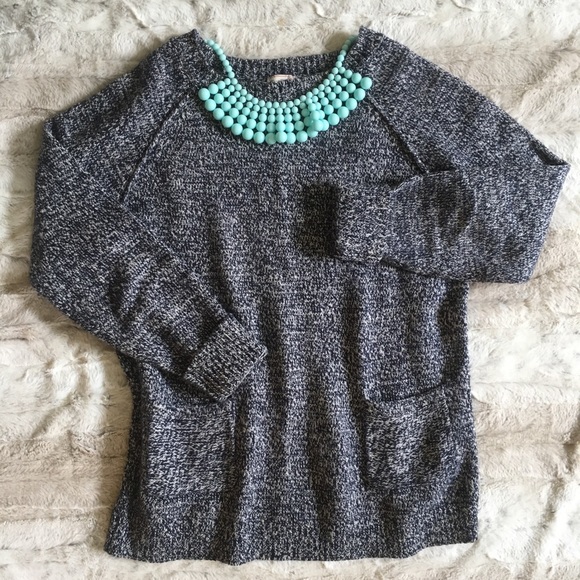 GAP Sweaters - SALE! Gap Marled Pocket Front Sweater